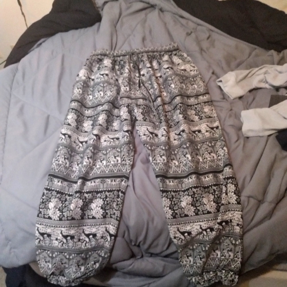 Palm Tree And Elephant Print Tapered Pants